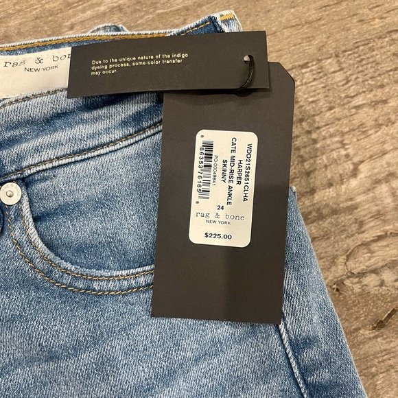 Rag & Bone Cate Mid-Rise Ankle Skinny Jeans in Harper. - Picture 13 of 13